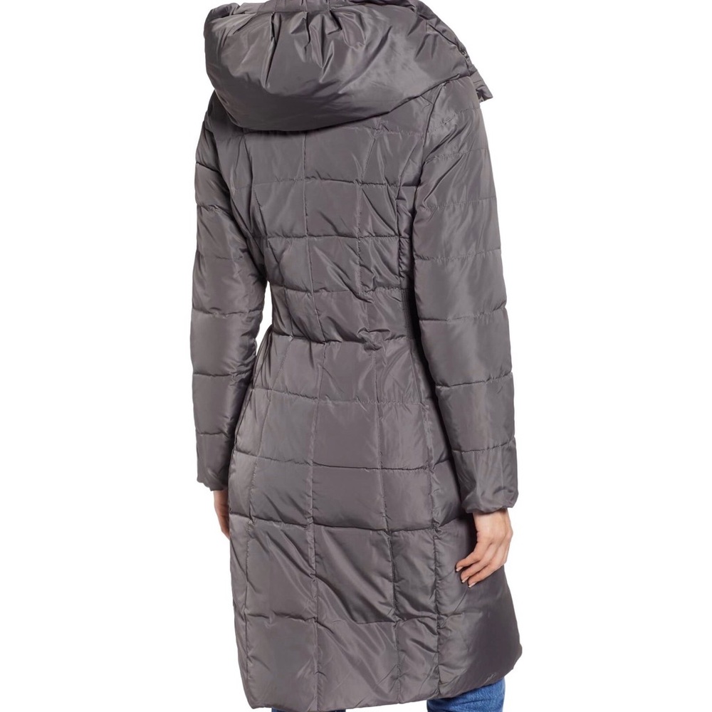 Never Worn Puffer Jacket - image 3